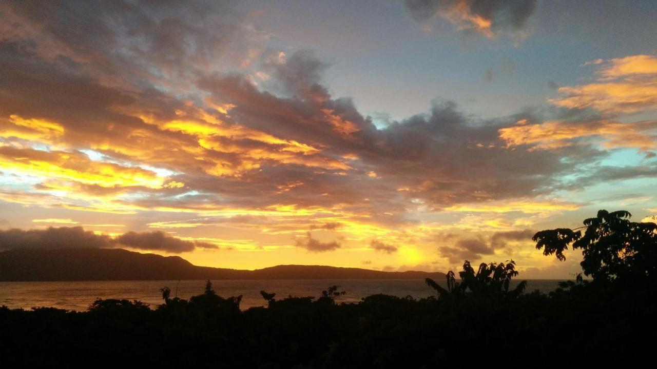 El Castillo Las Galeras Ngoại thất bức ảnh
